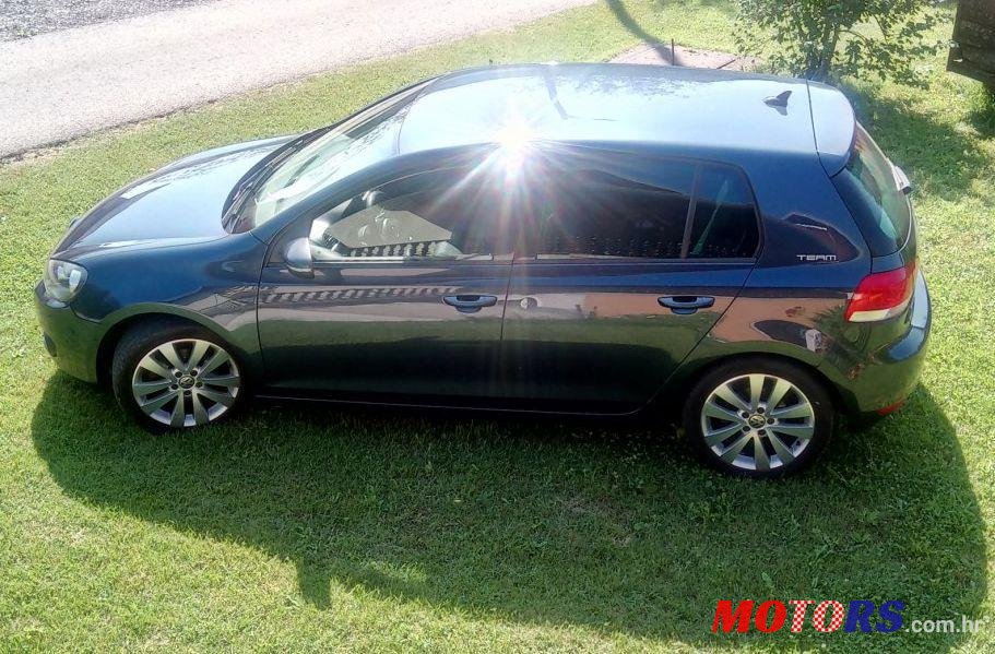 2010' Volkswagen Golf VI 1,6 Tdi , Team photo #1