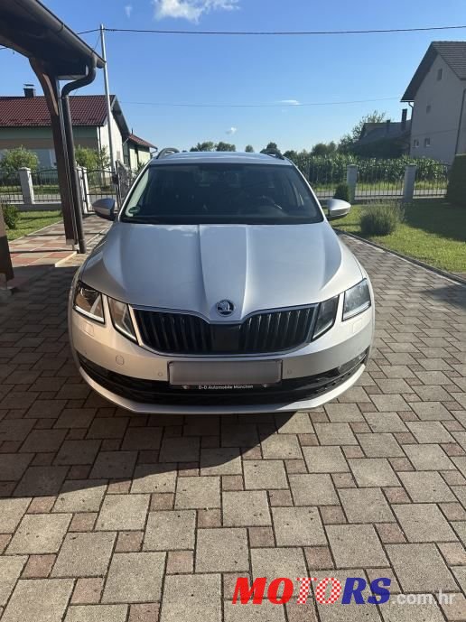2020' Skoda Octavia Combi photo #6