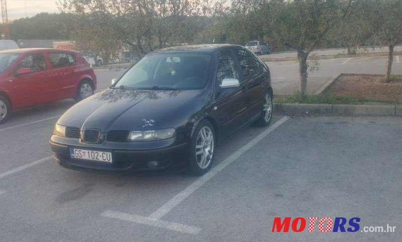 2002' SEAT Leon 1,9 Tdi photo #1