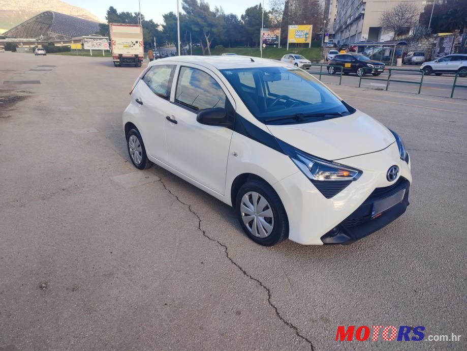 2019' Toyota Aygo 1,0 photo #1