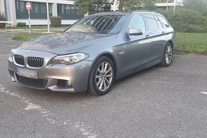 2013' BMW Serija 5 Touring 520D