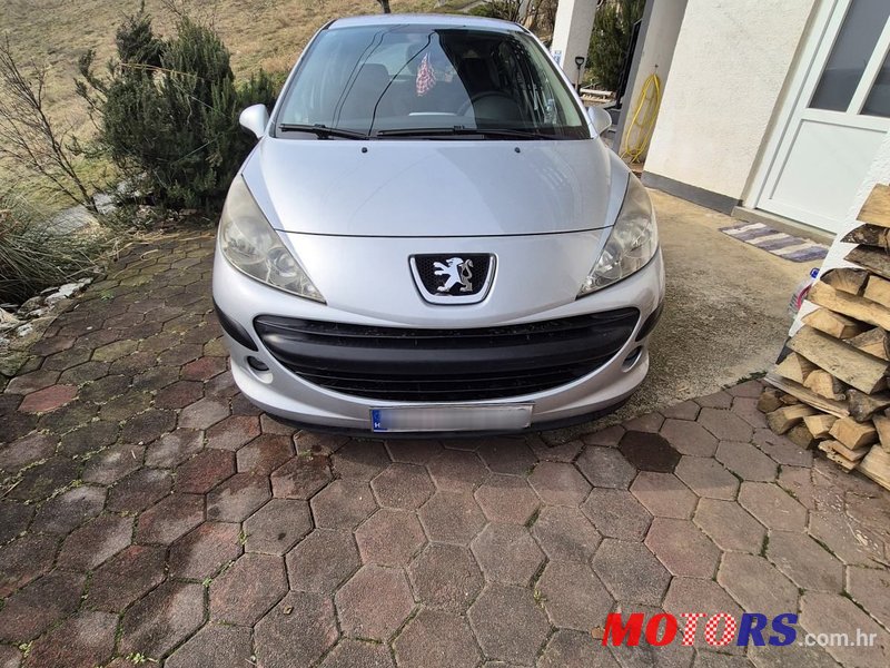 2007' Peugeot 207 1,6 16V photo #4