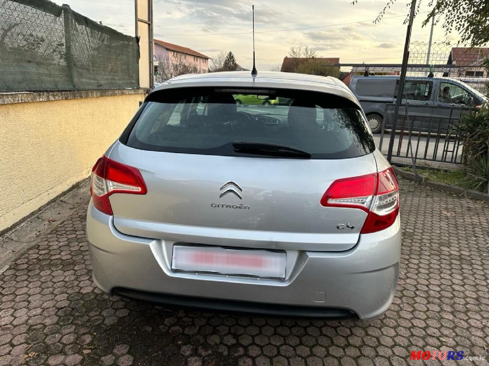 2012' Citroen C4 1,4 Vti photo #5