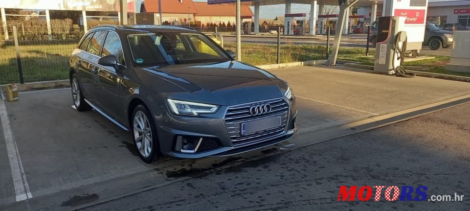 2019' Audi A4 Avant photo #1