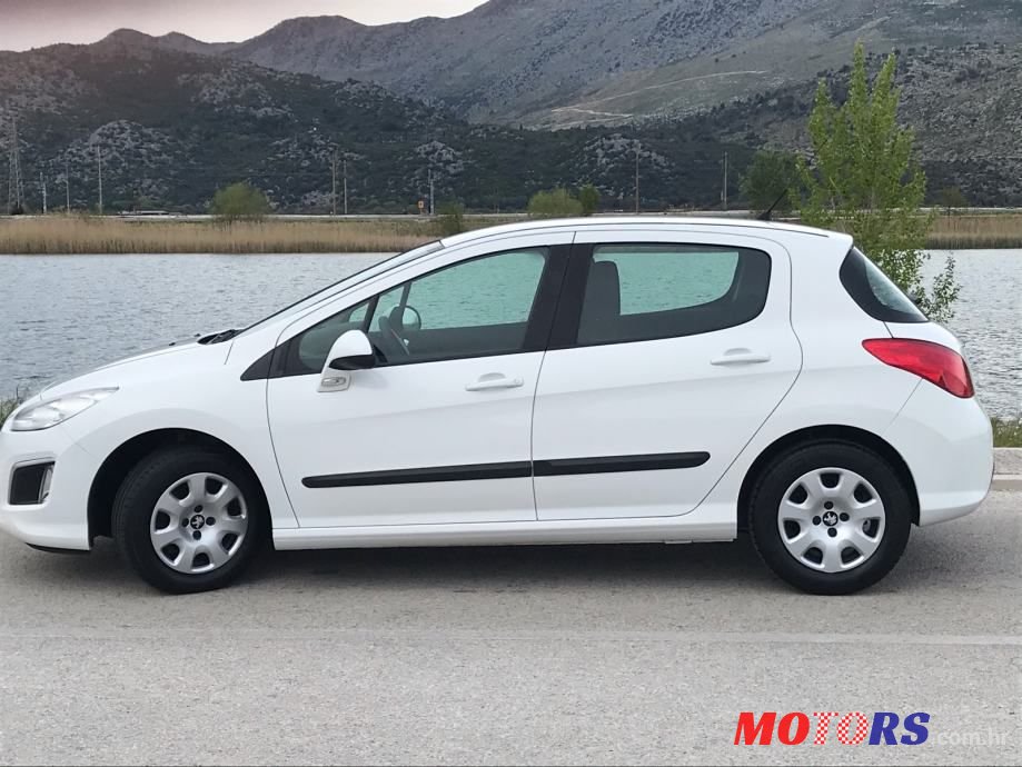 2015' Peugeot 308 1,6 Hdi photo #4