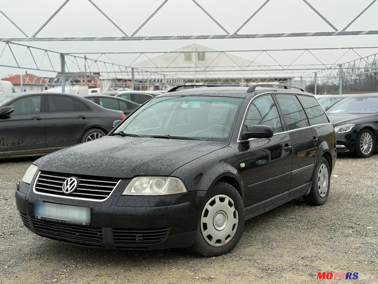 2003' Volkswagen Passat Variant photo #3