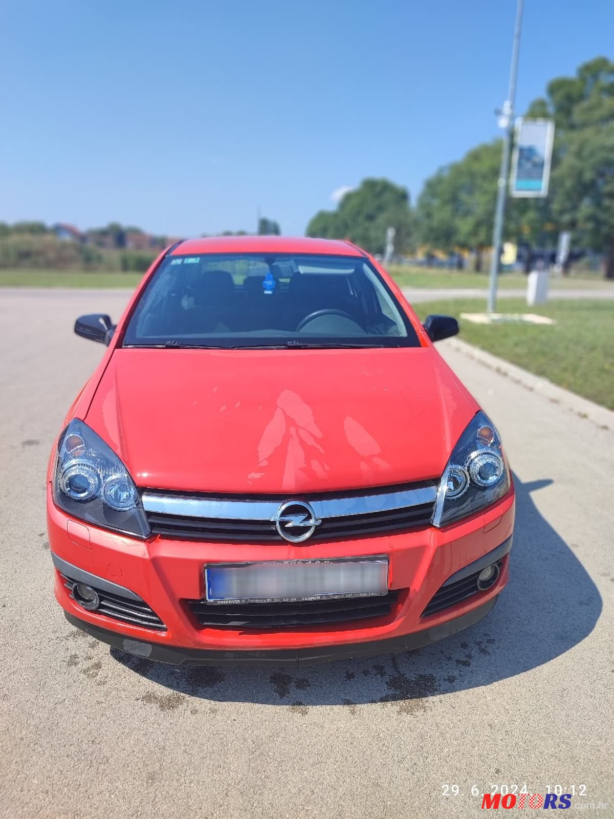 2006' Opel Astra Karavan photo #1