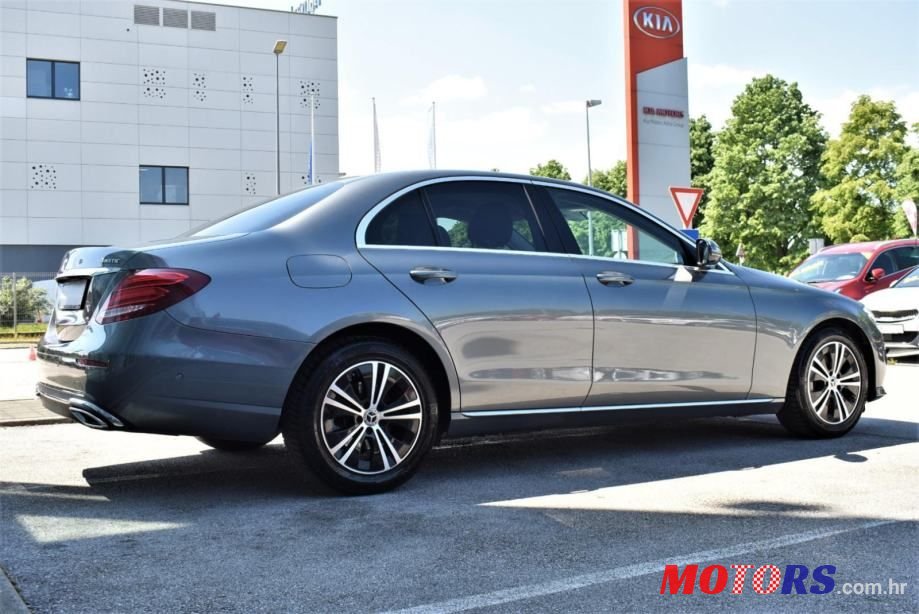 2020' Mercedes-Benz E-Klasa photo #5