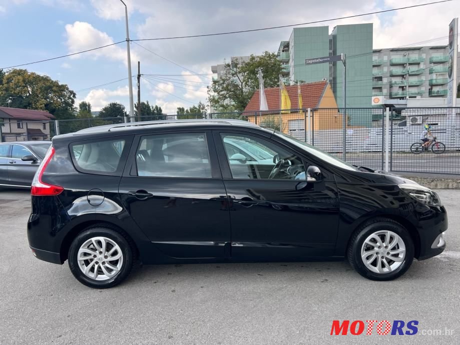 2014' Renault Grand Scenic Dci photo #3