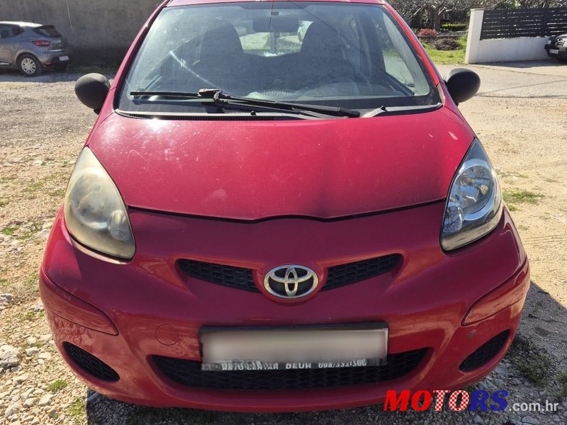 2010' Toyota Aygo 1,0 Vvt-I photo #1