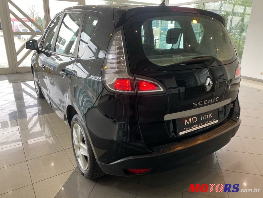 2014' Renault Scenic Dci photo #3