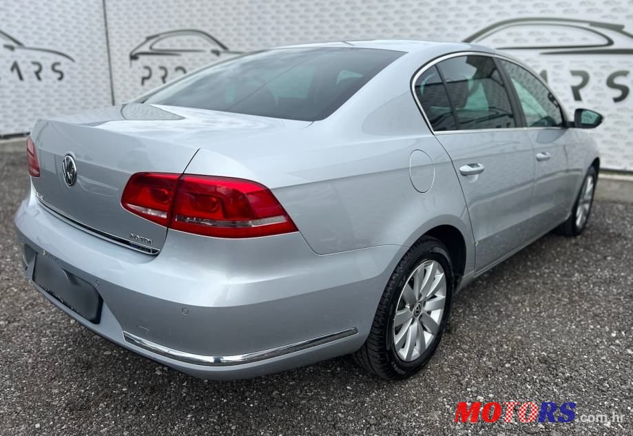 2011' Volkswagen Passat 2,0 Tdi Bmt photo #6