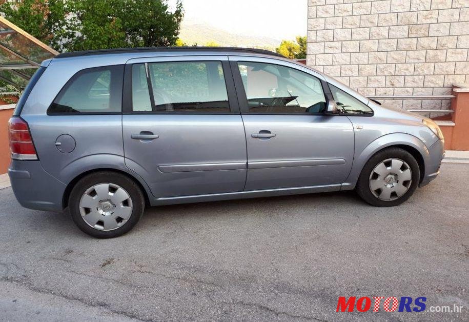 2006' Opel Zafira 1,9 Cdti photo #1