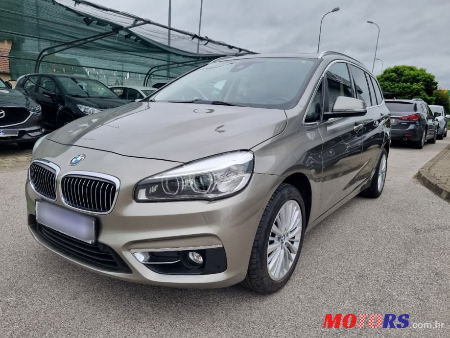 2015' BMW Serija 2 Gran Tourer photo #3