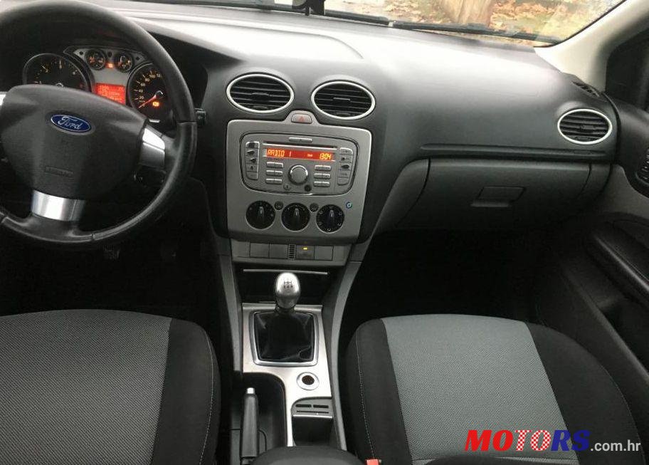 2009' Ford Focus 1,6 photo #4