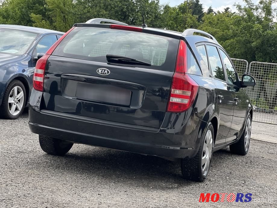 2007' Kia Ceed 1.6 Cdi photo #6