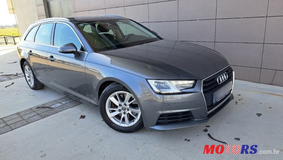 2016' Audi A4 Avant photo #1