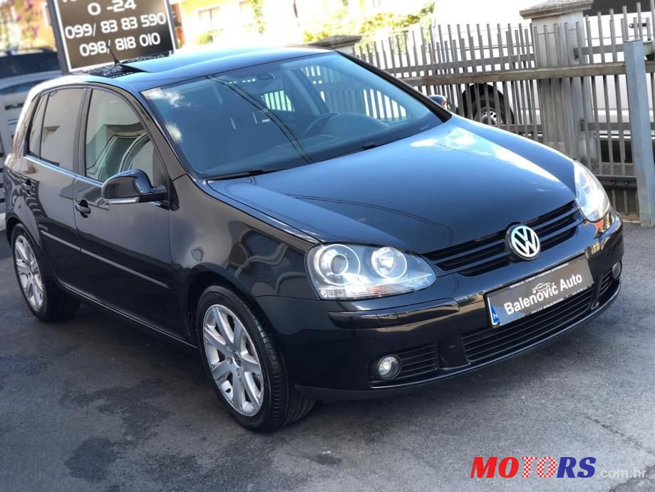 2008' Volkswagen Golf 5 1,9 Tdi photo #3