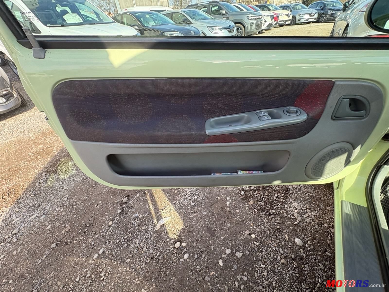 2006' Renault Twingo 1,2 photo #6