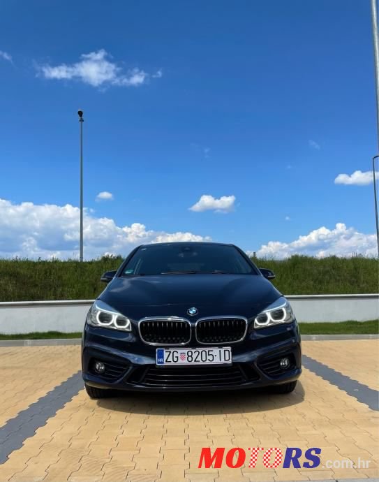 2015' BMW Serija 2 218D photo #2
