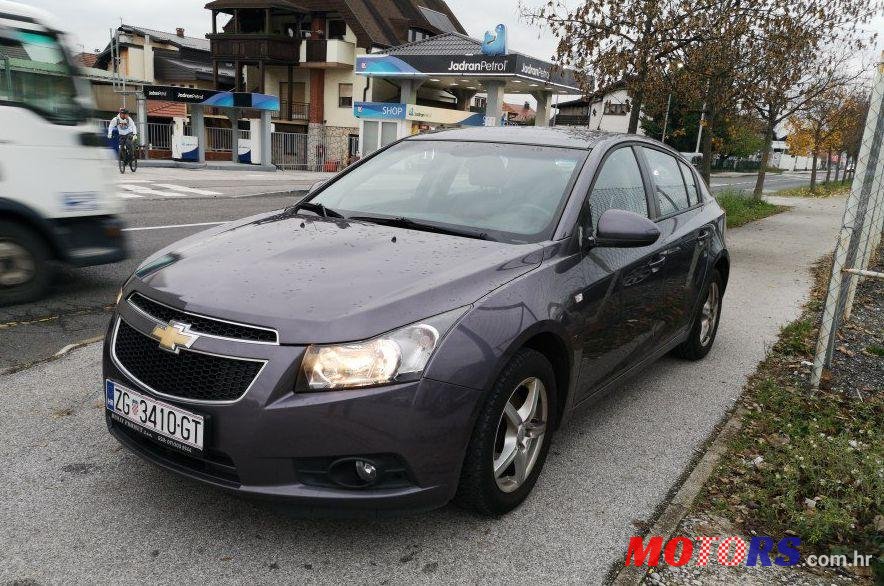 2012' Chevrolet Cruze photo #1
