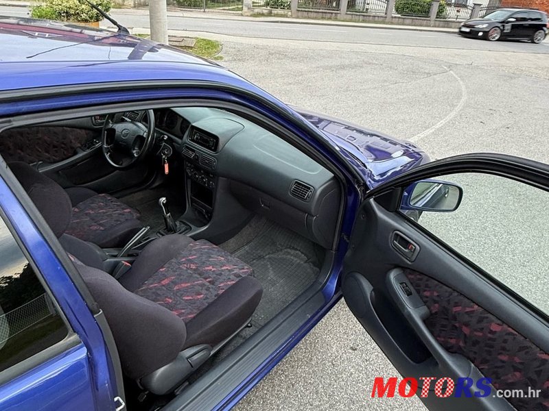 1998' Toyota Corolla 1.3 Benzin photo #4