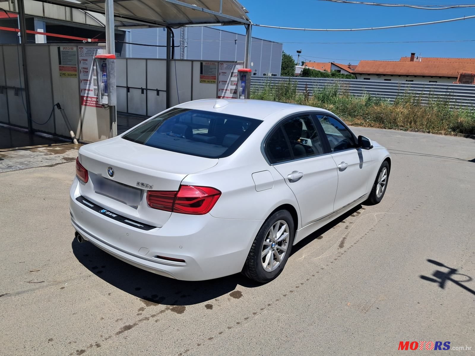2015' BMW Serija 3 320D photo #5