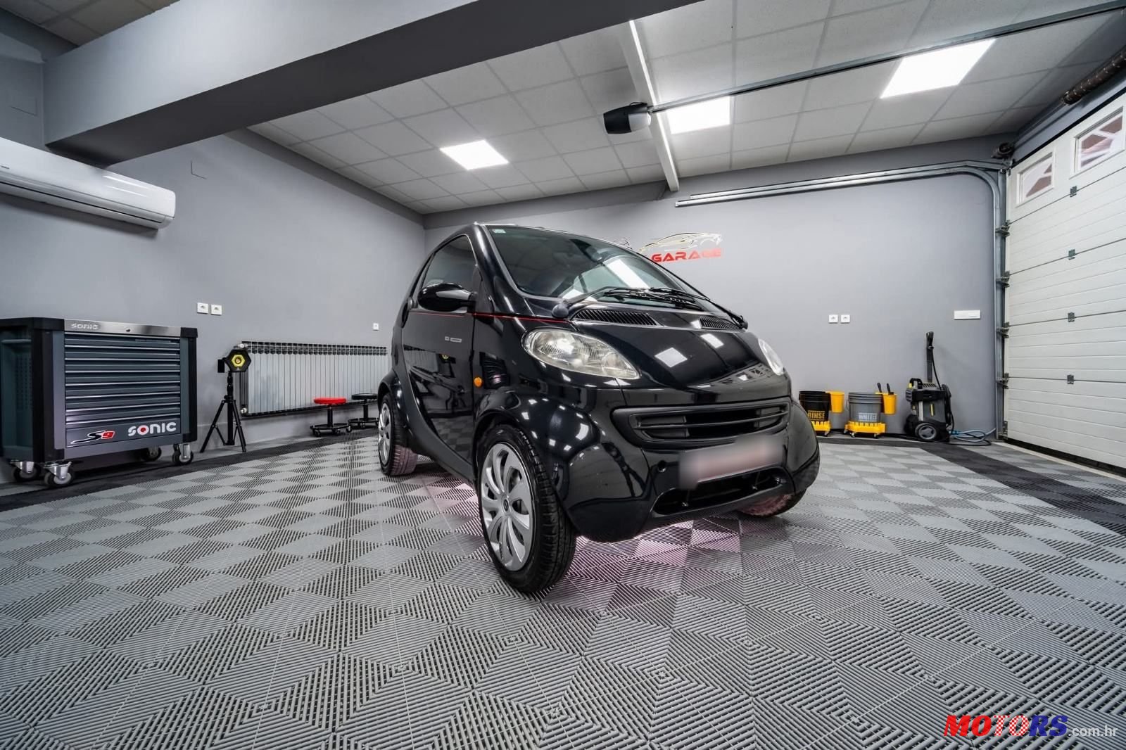 2001' Smart Fortwo photo #1