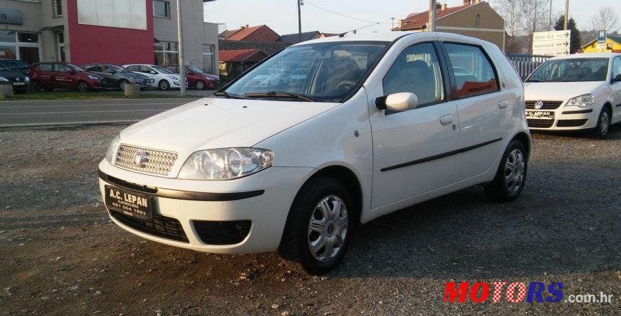 2008' Fiat Punto 1,2 photo #2