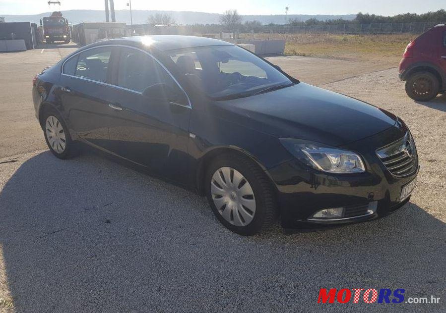 2011' Opel Insignia 2,0 Cdti photo #1