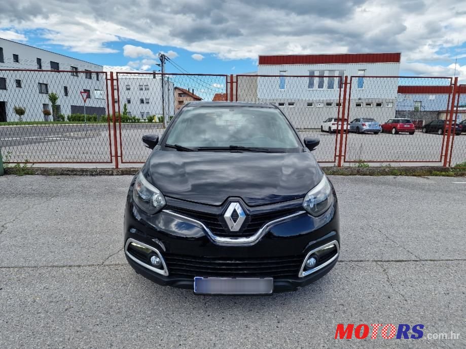 2020' Renault Captur Dci photo #1