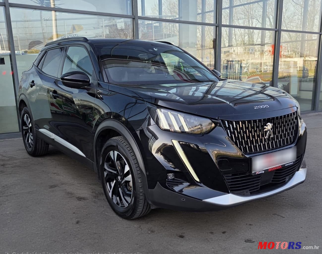 2021' Peugeot 2008 1,5 Bluehdi photo #3