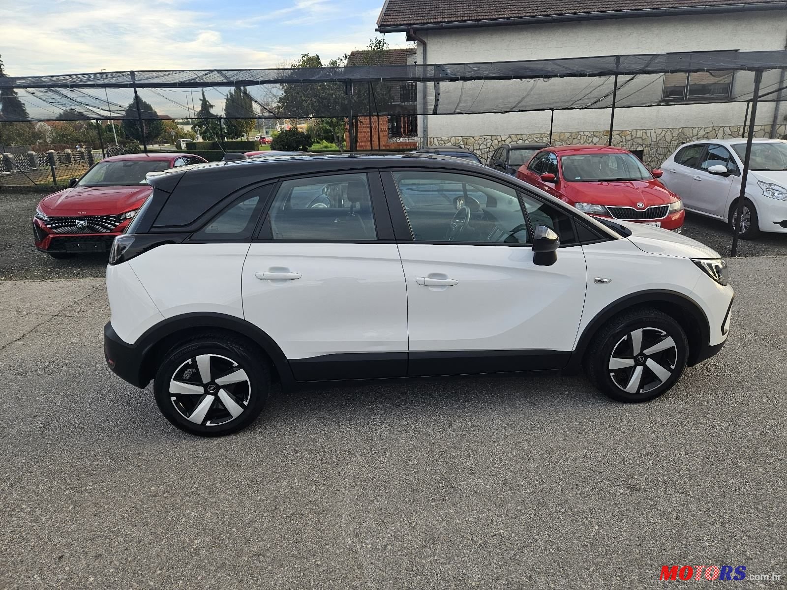 2021' Opel Crossland 1,2 photo #3