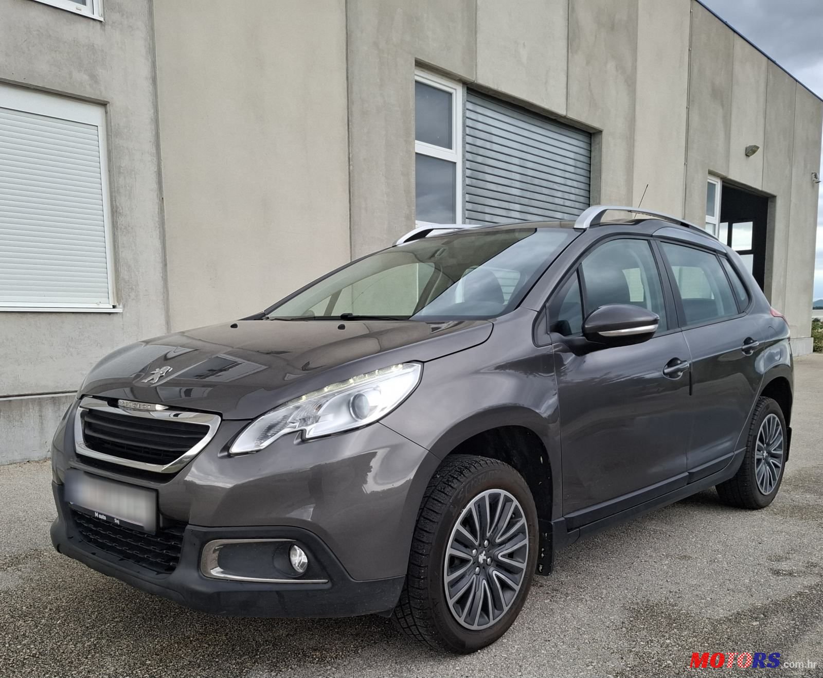 2015' Peugeot 2008 1,2 photo #1