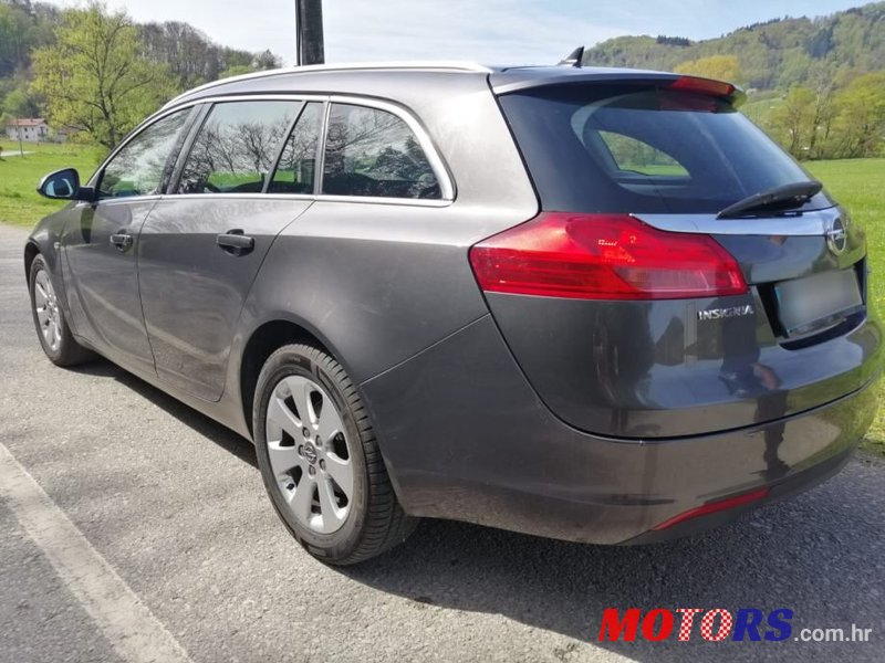 2012' Opel Insignia Karavan photo #4