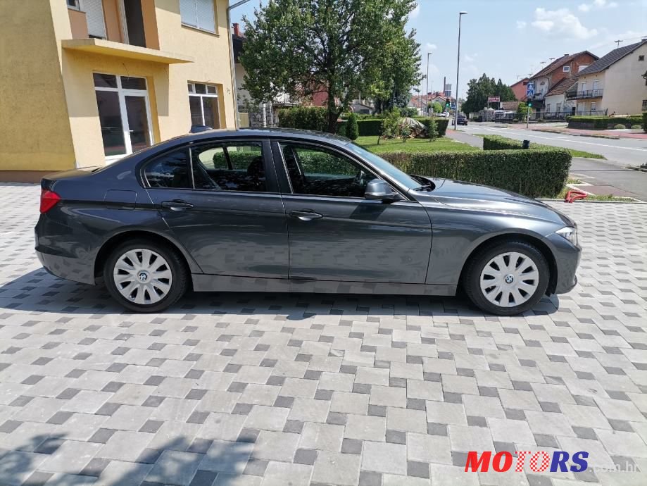 2012' BMW Serija 3 316D photo #3