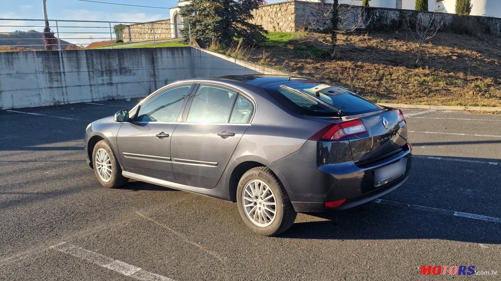 2011' Renault Laguna 1,5 Dci photo #5