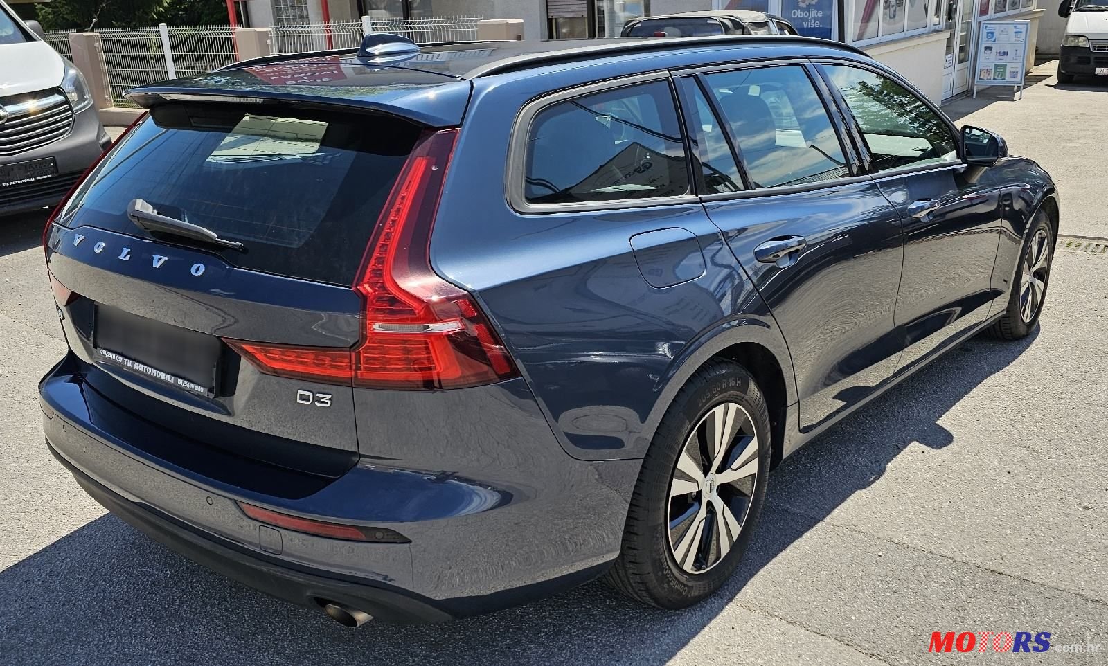 2018' Volvo V60 D3 photo #4