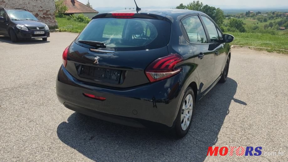 2018' Peugeot 208 1,2 photo #4
