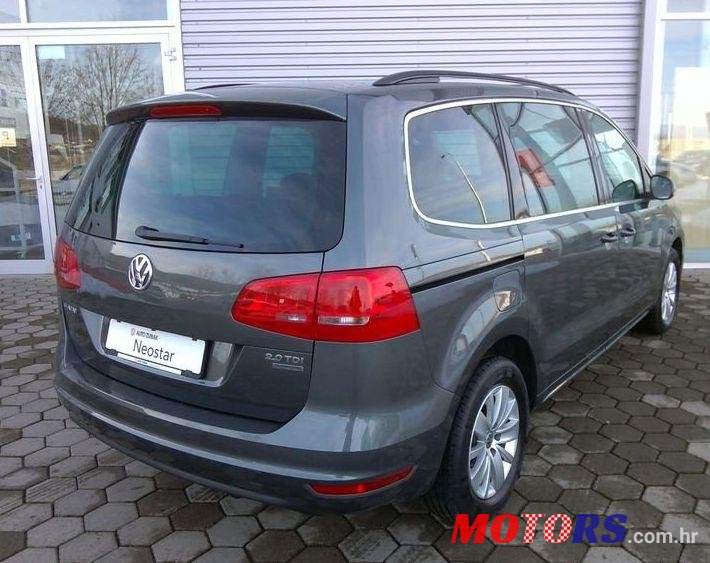 2014' Volkswagen Sharan 2,0 Tdi photo #1