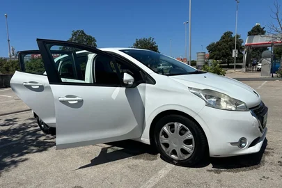 2015' Peugeot 208 1,4 Hdi