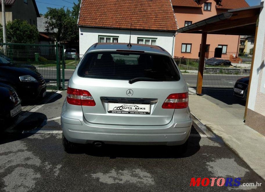 2005' Mercedes-Benz B-Class 180 CDI photo #2