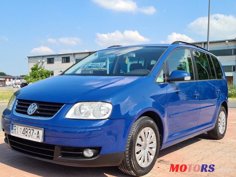 2005' Volkswagen Touran 2,0 Tdi photo #1