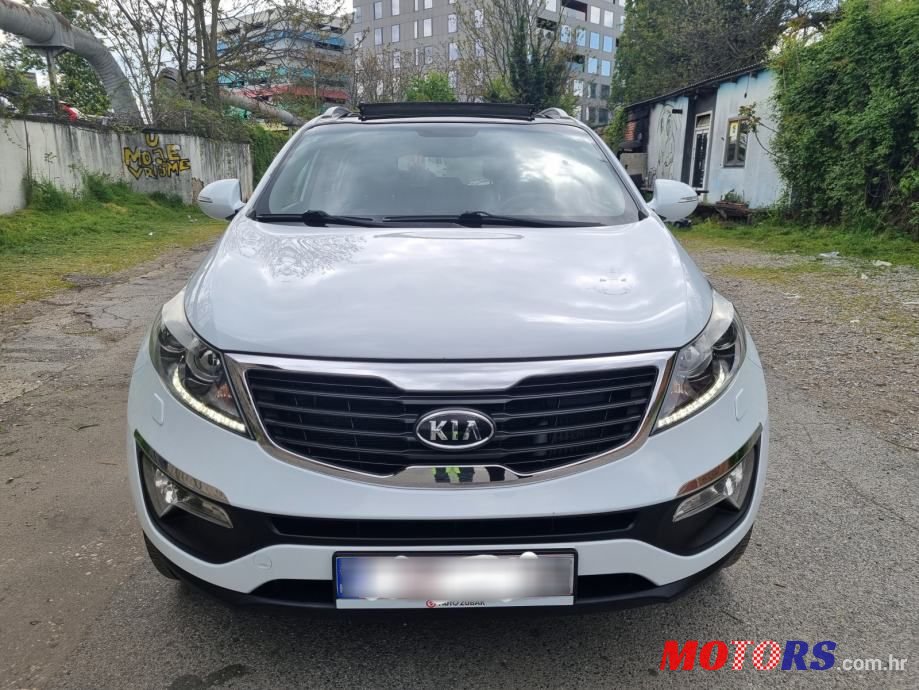 2011' Kia Sportage Awd photo #5