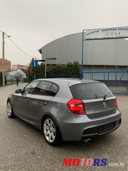 2009' BMW Serija 1 120D photo #1