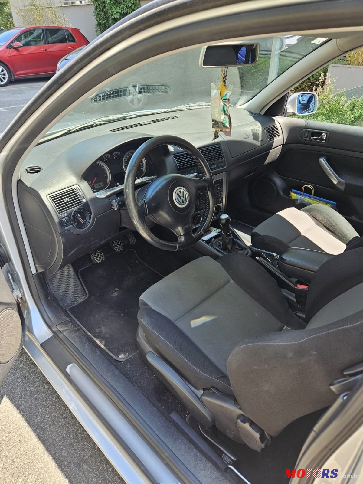 2001' Volkswagen Golf IV 1,9 Tdi photo #2