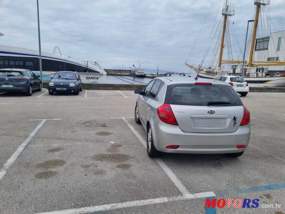 2008' Kia Ceed 1,6 Ex Alu photo #3