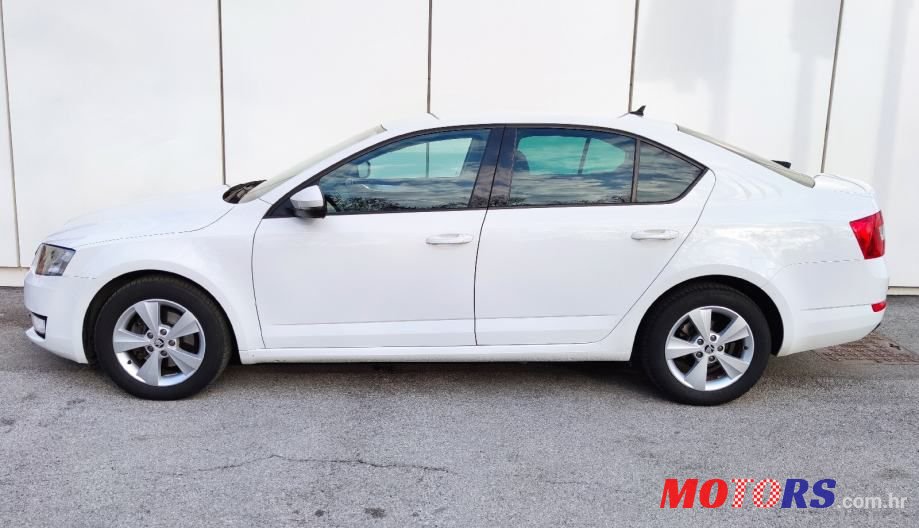 2014' Skoda Octavia 2,0 Tdi photo #3