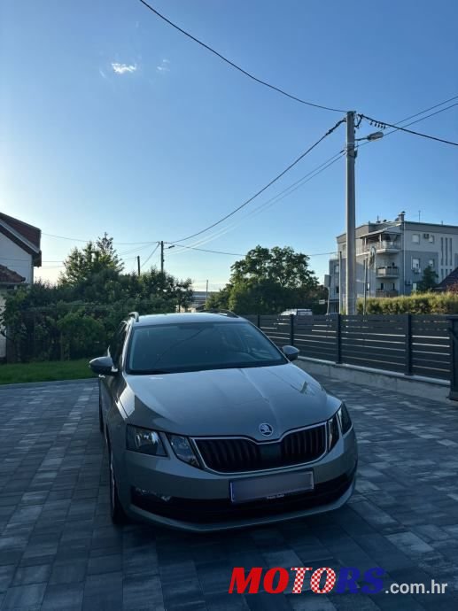 2018' Skoda Octavia Combi photo #5
