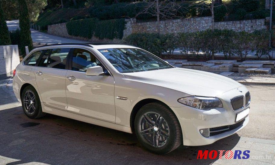 2012' BMW Serija 5 Touring 525D photo #1